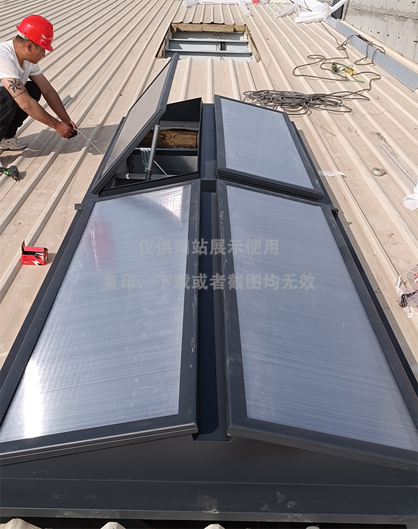 兰州王老吉生产车间三原排烟天窗